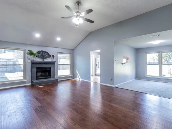 1117 Conlin Dr, Lancaster, TX 75134