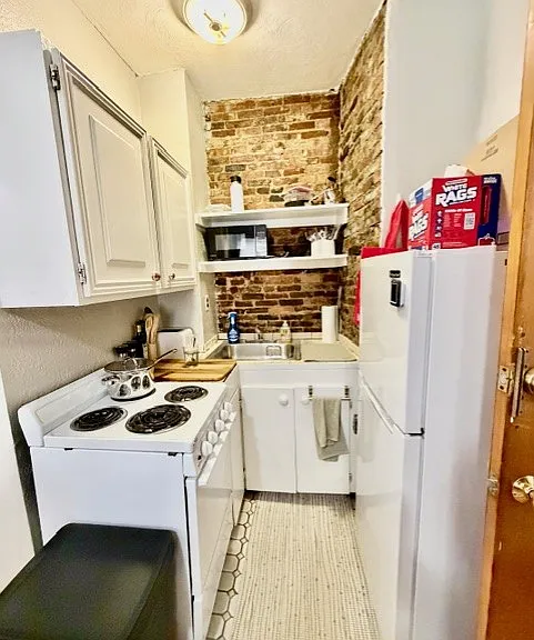 40 Anderson St #13 — Photo 4