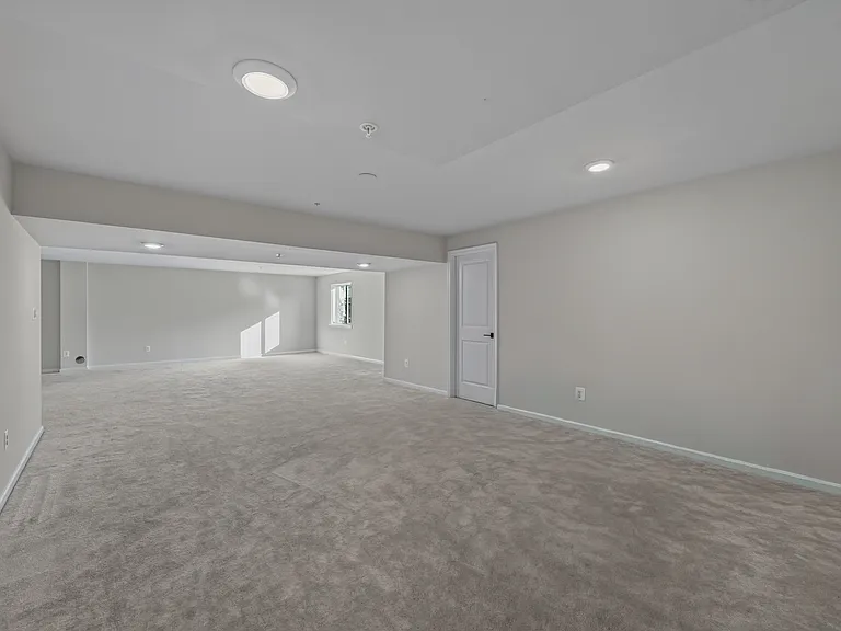 1124 Miller Farm Dr — Photo 26