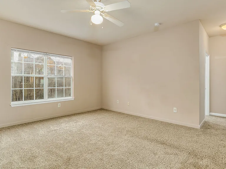 7095 N Blue Angel Pkwy #202 — Photo 16