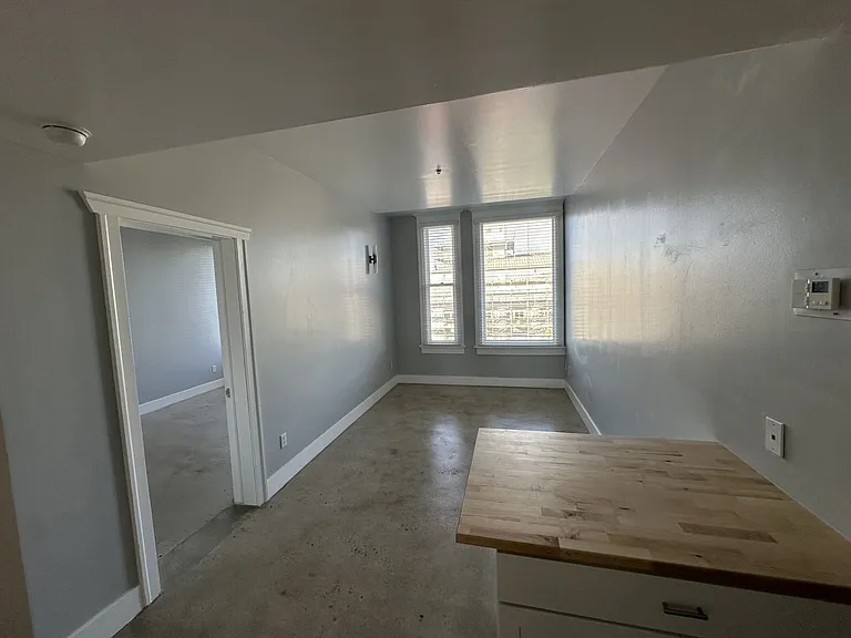 New Grand Apartments — Photo 59