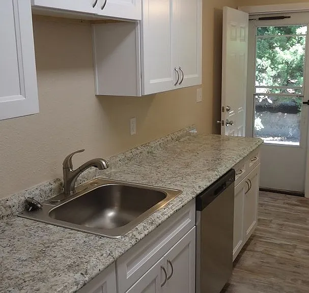 3930 SE Francis St — Photo 20