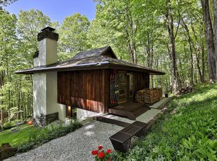 235 Upper Sparrow Hawk Rd, Rochester, VT 05767