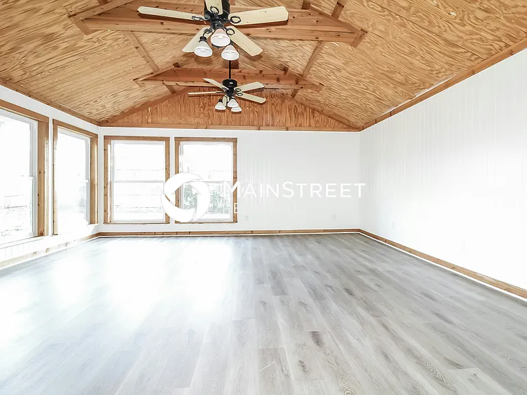 Bonus Room