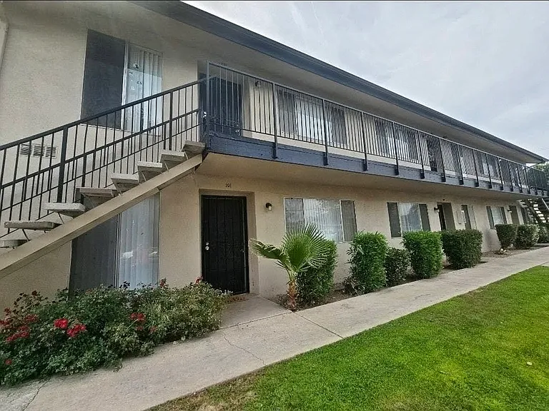 3317 N Pleasant Ave #201 — Photo 14