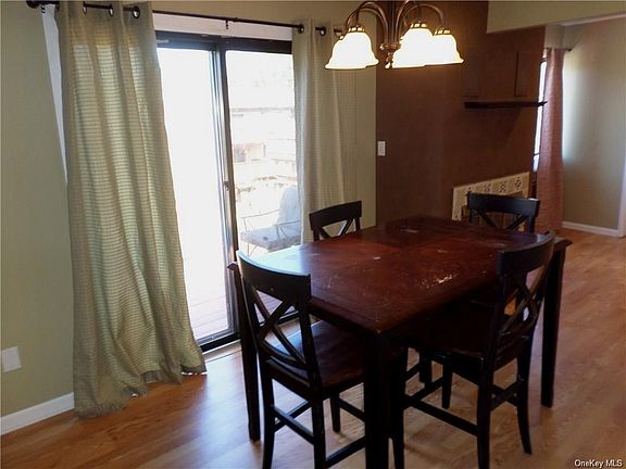4th image of 378 Richard Ct #378
