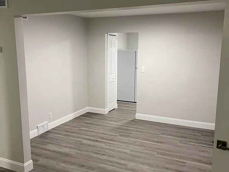 5014 Glenwood Ave #4 — Photo 4