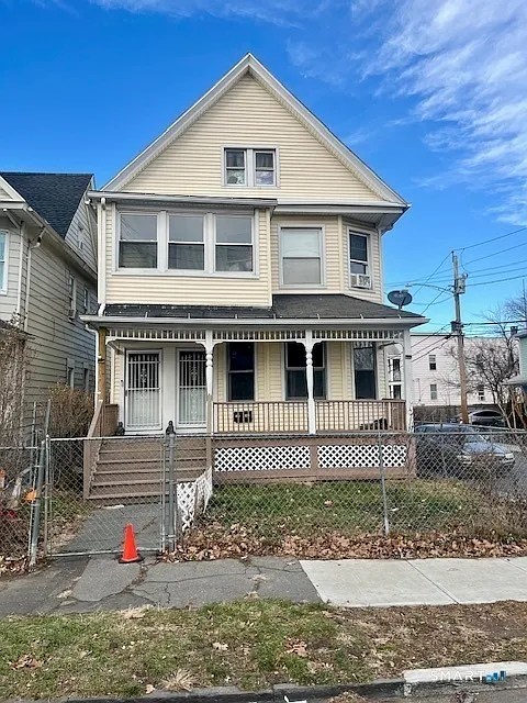 166 Laurel Ave