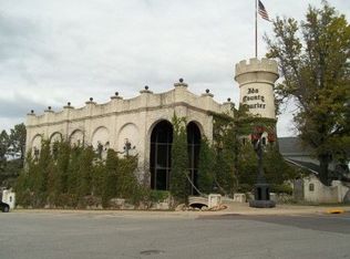 210 2nd St, Ida Grove, IA 51445