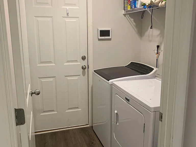 607 George Dr — Photo 4