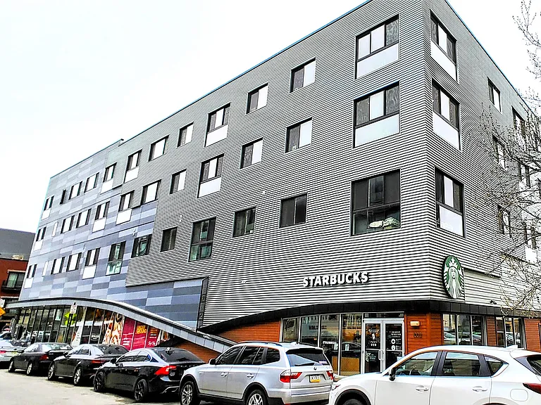 1002 Exterior 1