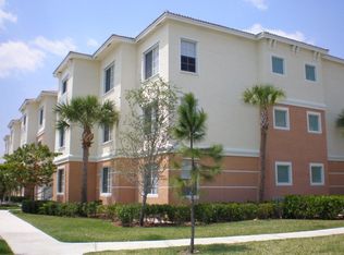 5208 Myrtlewood Cir E, Palm Beach Gardens, FL 33418