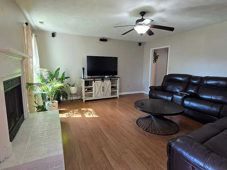 700 Rim Rd — Photo 10