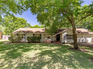 1200 Briarwood Blvd, Arlington, TX 76013
