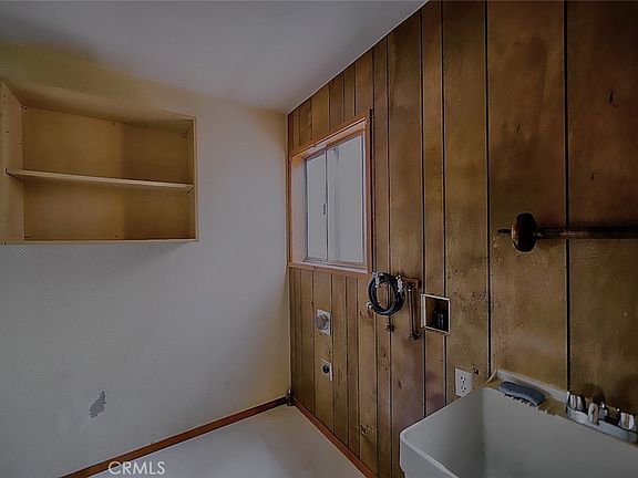 5th image of 30687 Sleepy Hollow Dr