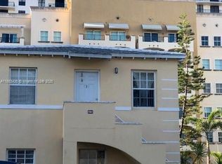 15 Santillane Ave #2, Miami, FL 33134