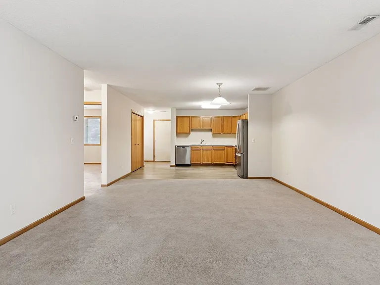 337D Williamsburg Pl — Photo 15