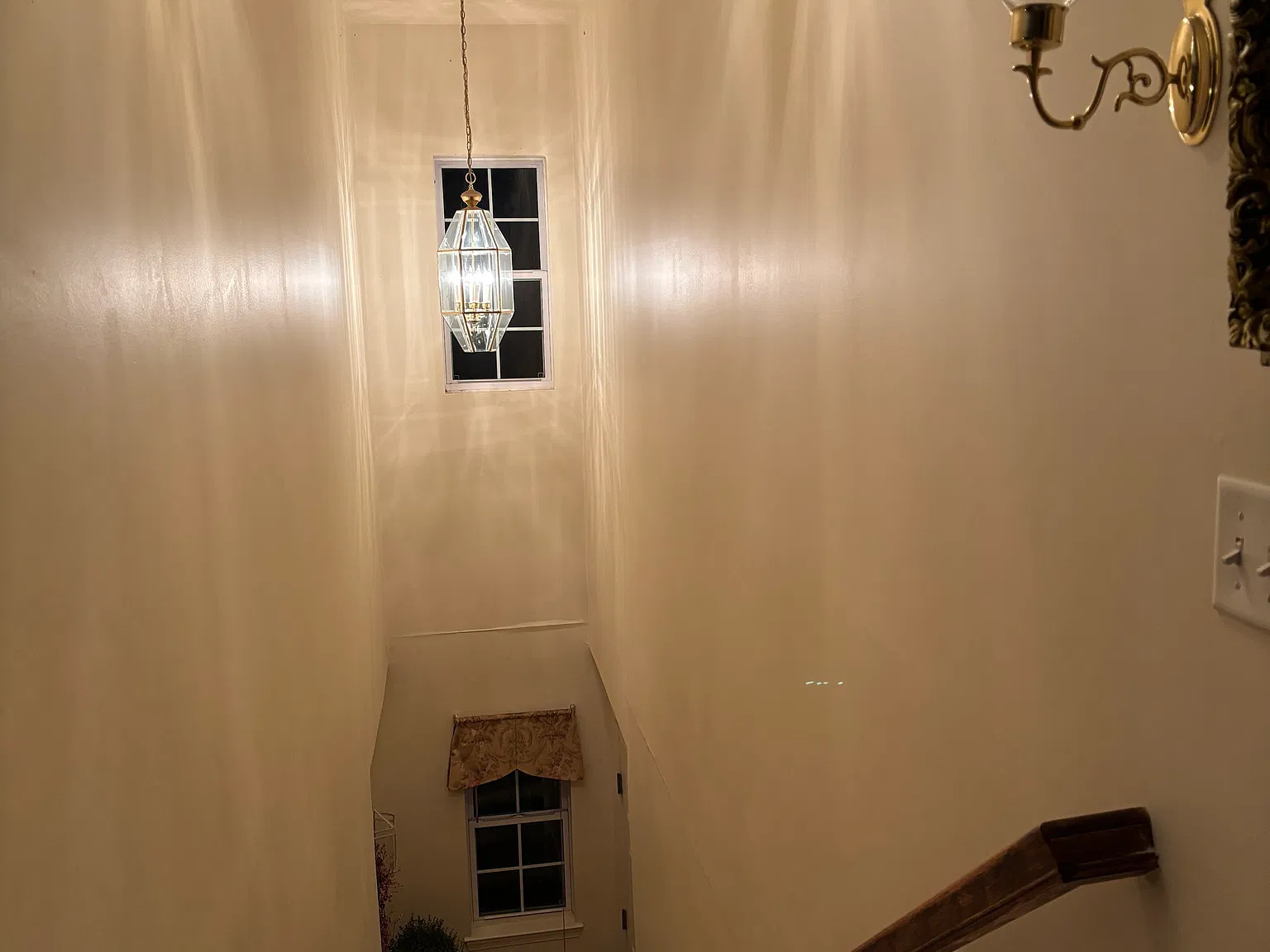 2 bed, 2.5 bath, 1400 sqft, $2,200 — Photo 3
