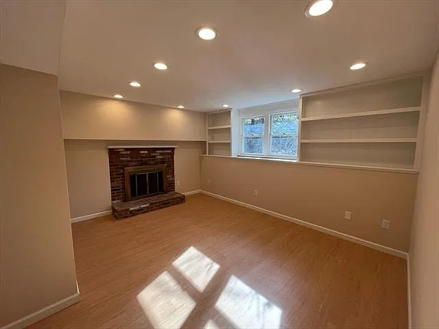 576 Massapoag Ave — Photo 6
