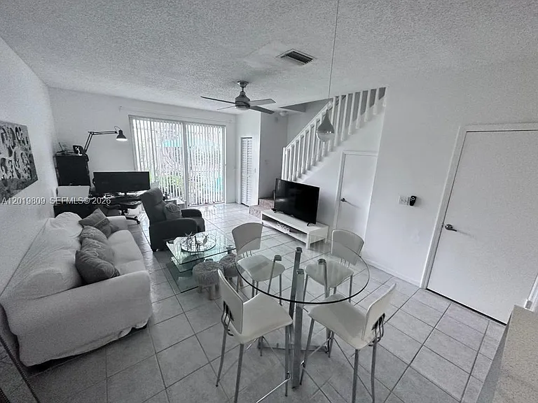 2078 Madeira Dr #0 — Photo 11