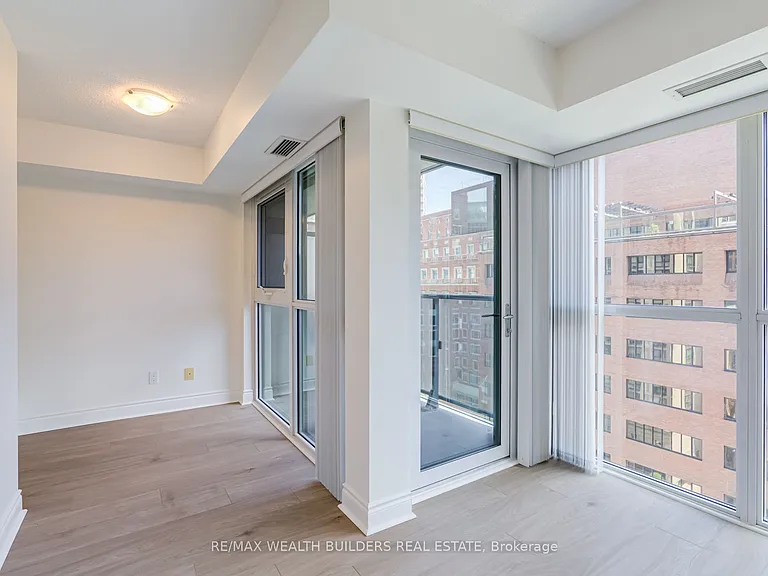 28 Ted Rogers Way #1212 — Photo 29
