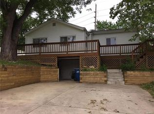 40 Ellen Dr, Saint Charles, MO 63301