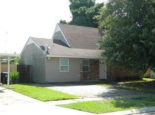 7571 Berg St, New Orleans, LA 70128