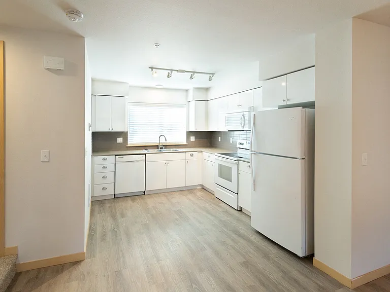 Aster Townhomes — Photo 22