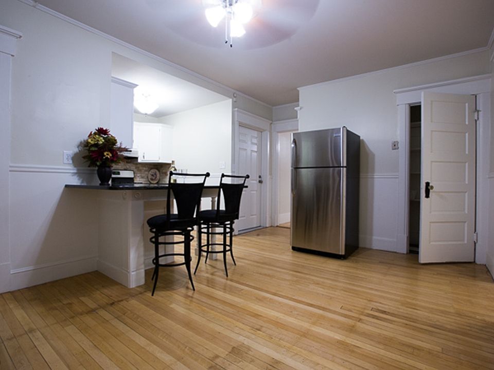 1st image of 669 Chestnut St #49-27