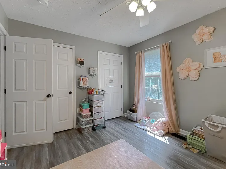 48221 Keel Dr — Photo 30