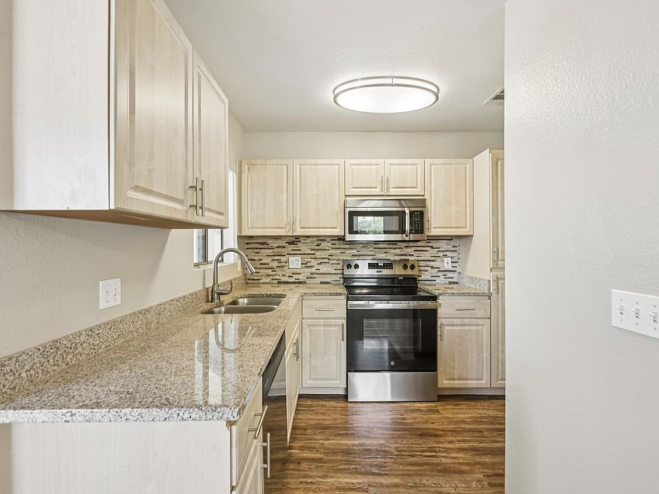 Cook, dine, and gather in a stylish kitchen space.