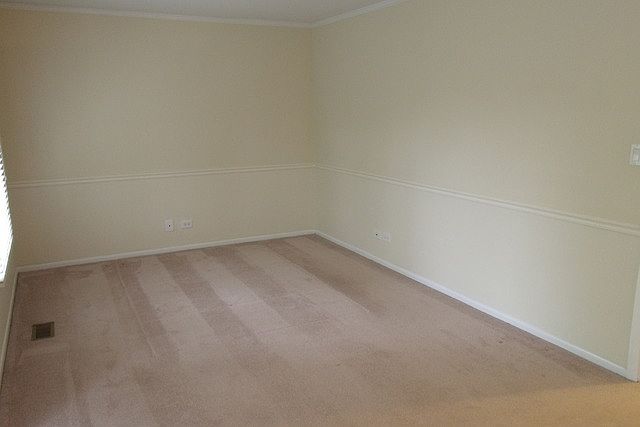 1st image of 1344 Barclay Ln #1344