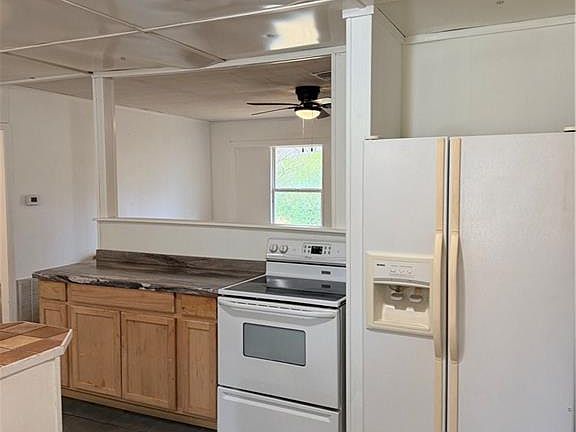 2nd image of 602 Tioga Rd