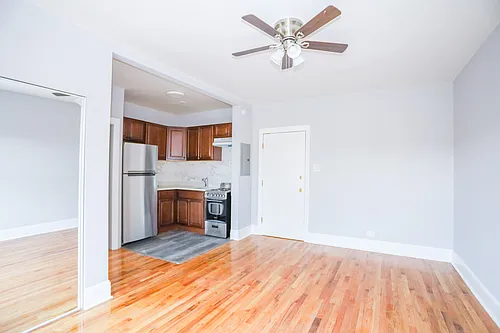 6964 N Ashland Blvd #304 Photo 1