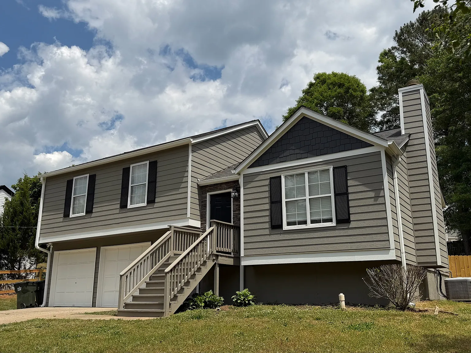 3 bed, 1500 sqft, $3,600 — Photo 2