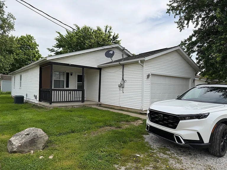 63 Myers Ave — Photo 13