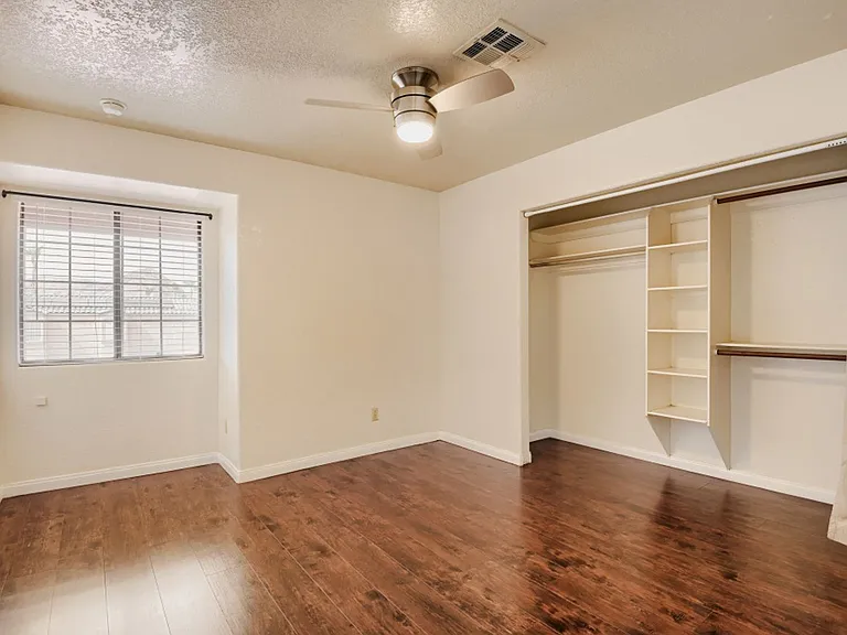 912 Portulaca Ct — Photo 21