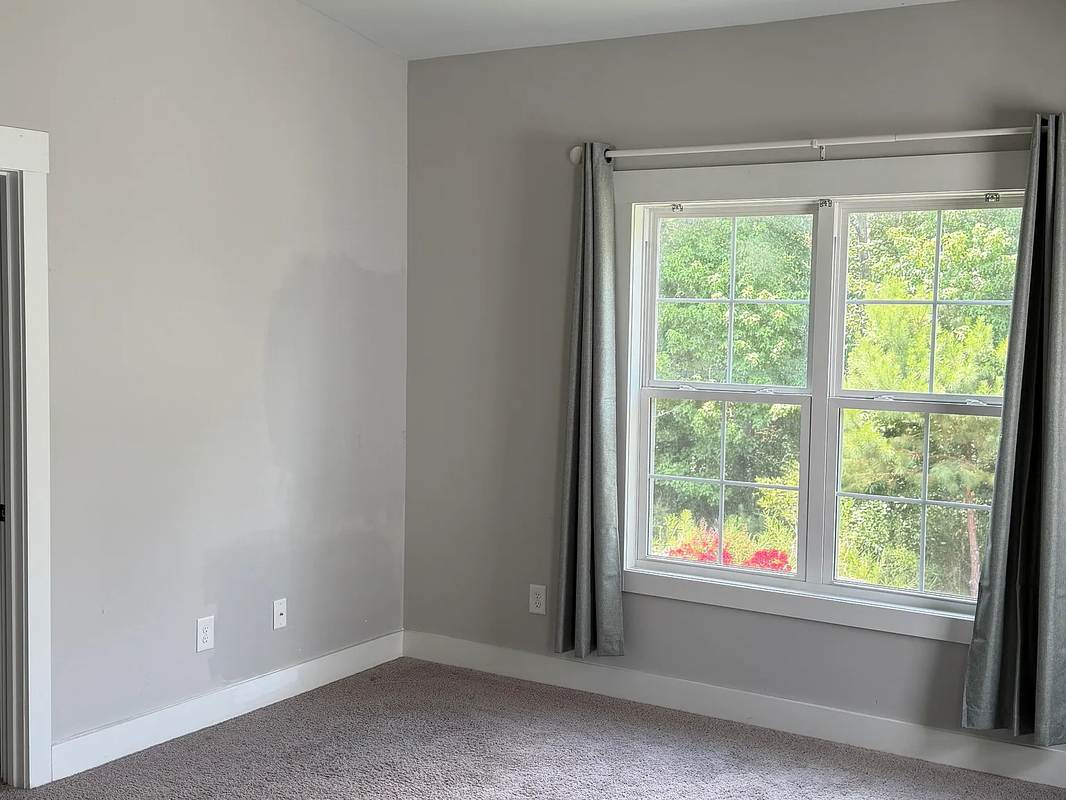 3 bed, 2.5 bath, 1579 sqft, $1,200 — Photo 1