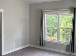 76 Manchester Ln, Holly Ridge, NC 28445