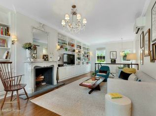 154 W 11th St, New York, NY 10011
