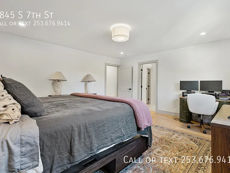 4845 S 7th St — Photo 21