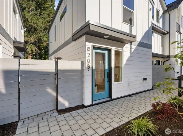 820 B S Sullivan Street, Seattle, WA 98108