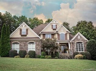 7828 Sandtrap Ln, Stanley, NC 28164