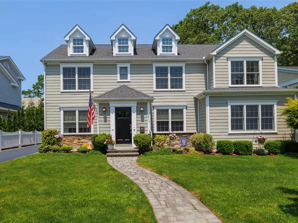 59 Fountain Avenue, Rockville Centre, NY 11570