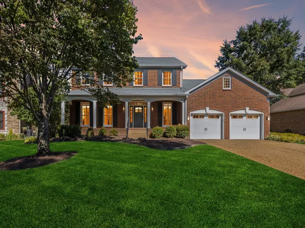 7004 Waterbury Point, Nashville, TN 37221