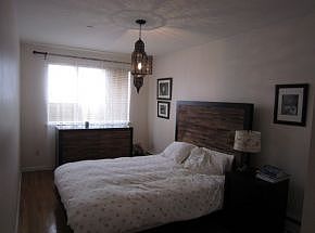 3rd image of 115 Dahlgren Pl