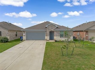 8022 Front Nine Ln, Navasota, TX 77868