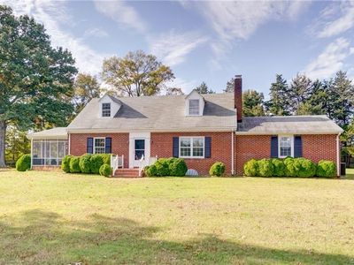 10500 Staples Mill Rd, Glen Allen, VA, 23060