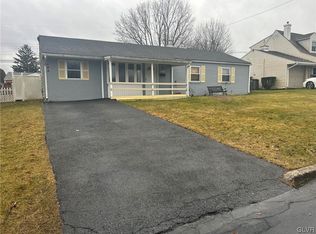 3078 Salisbury Dr, Allentown, PA 18103