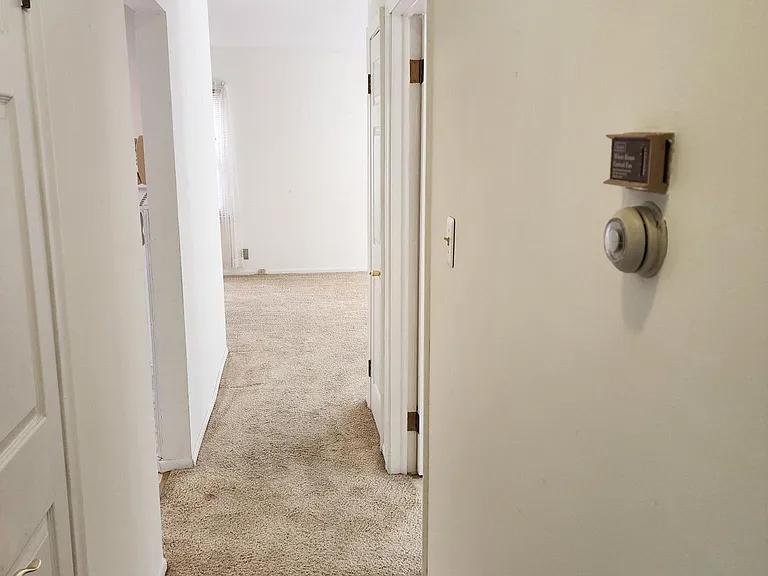 561 Lerner Ave — Photo 7